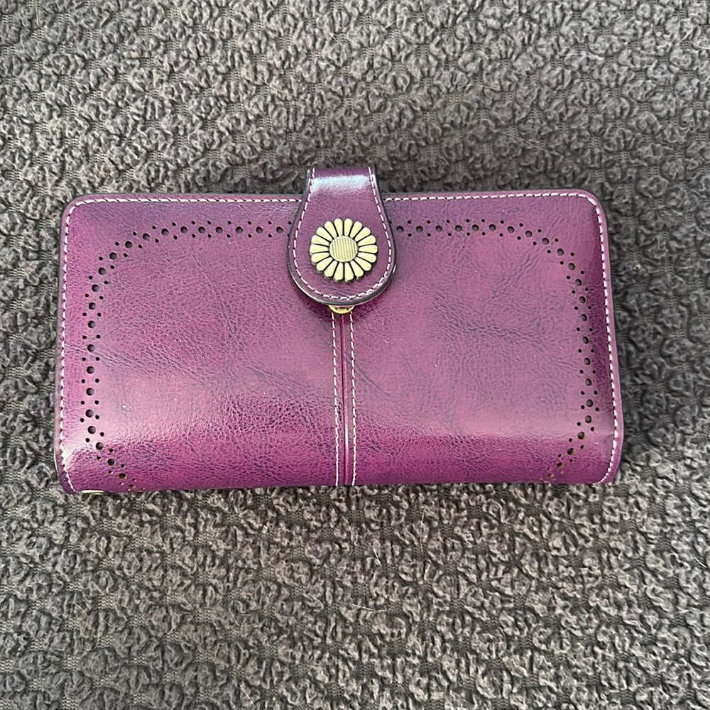 Brand New multi compartment wallet